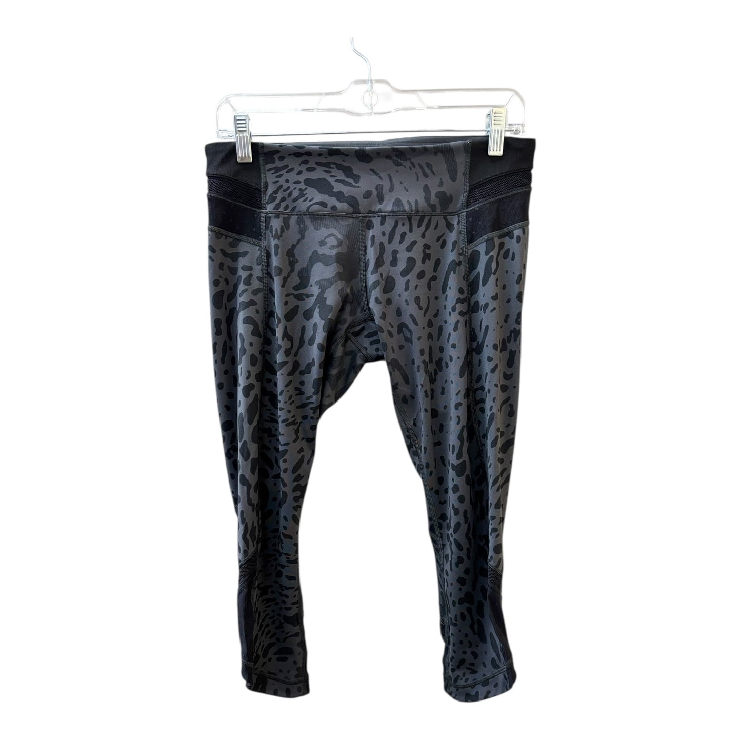 Athletic Leggings Capris By Lululemon In Black & Grey, Size:M