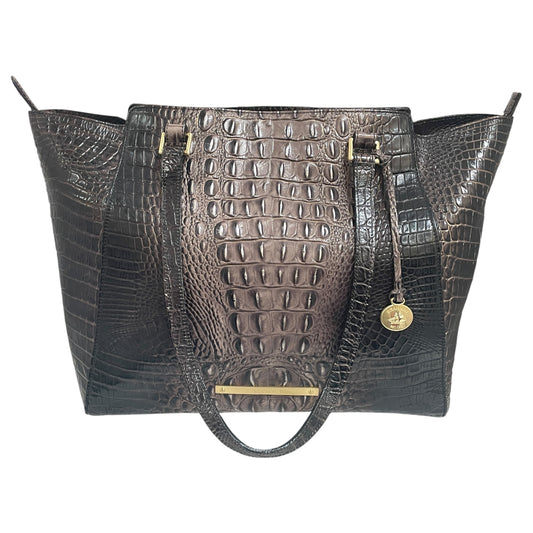 Crossbody Designer By Brahmin In Tan, Size:Medium