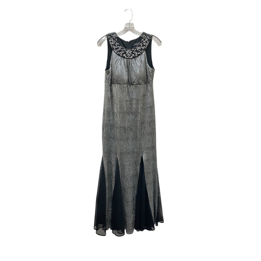 Dress Party Long By R And M Richards In Silver, Size:10P