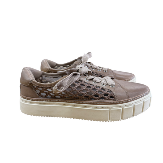 Shoes Sneakers Platform By Vince Camuto In Taupe, Size:8