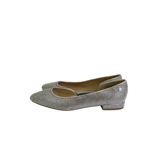 Shoes Flats By Juicy Couture In Silver, Size:10
