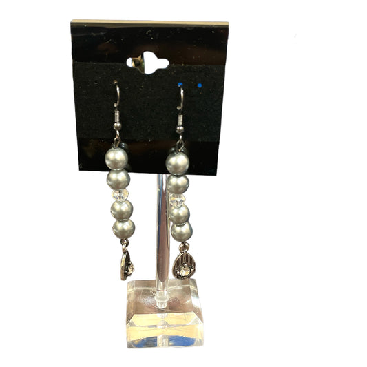 Earrings Dangle/drop By Clothes Mentor  Size: 02 Piece Set