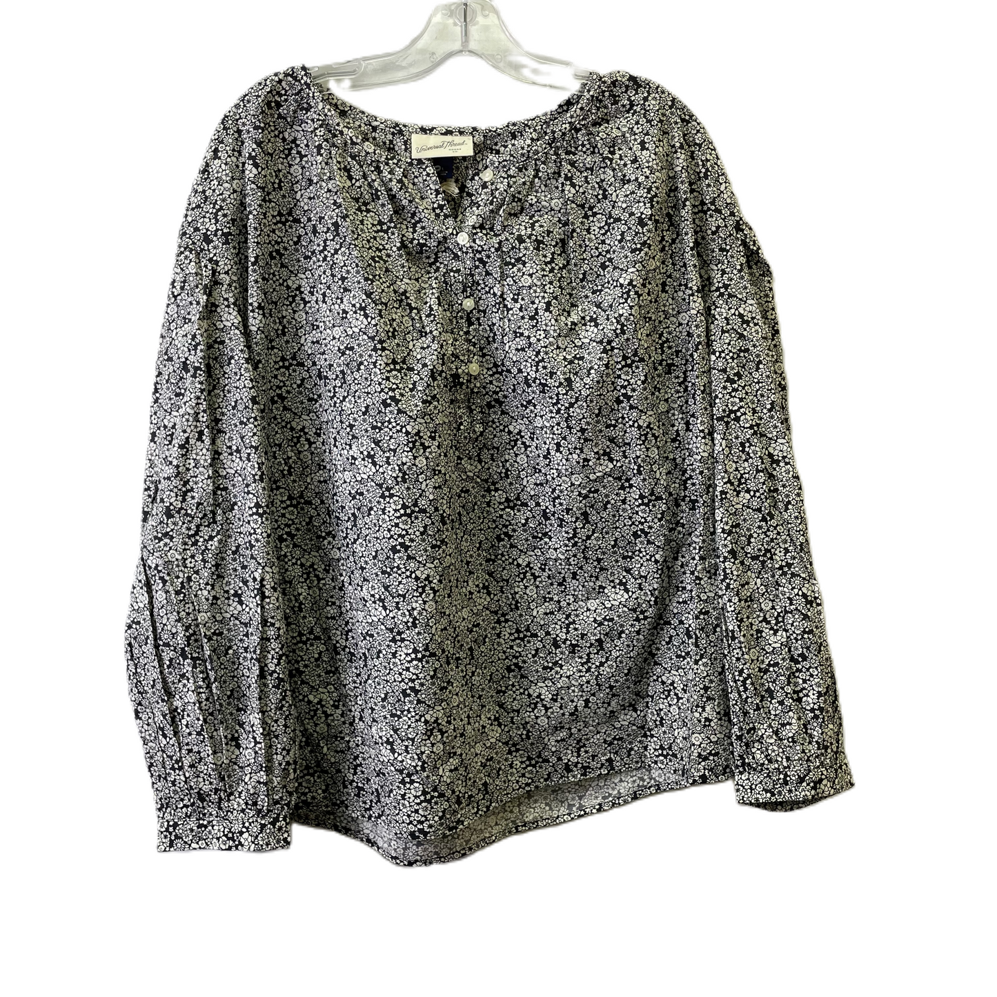 Top Long Sleeve By Universal Thread  Size: L