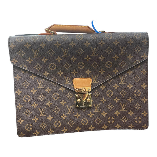 Pin by Corner of Luxury on fab fashion  Bags, Louis vuitton makeup bag, Louis  vuitton