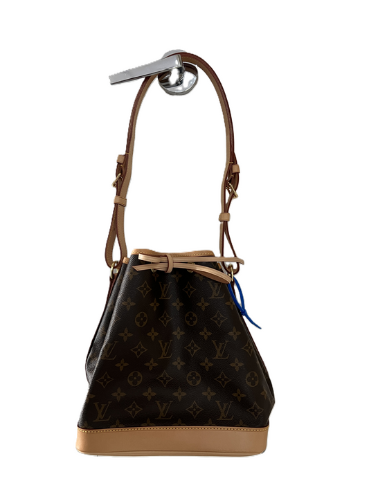 Products – tagged BRAND: LOUIS VUITTON – Clothes Mentor Mayfield